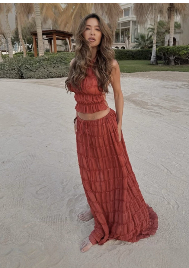 2Pc Backless Halter Crop Top & Long Skirt Set 🌴