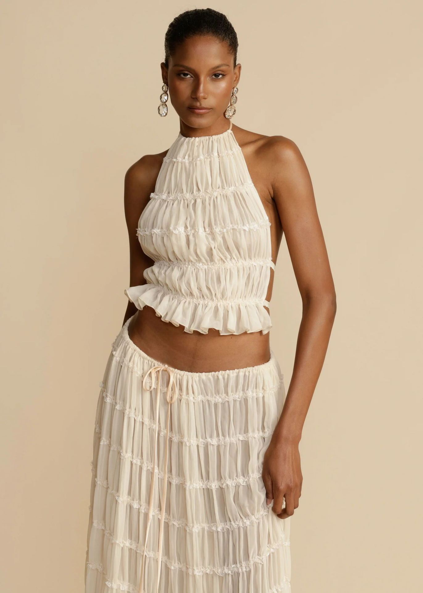 2Pc Backless Halter Crop Top & Long Skirt Set 🌴